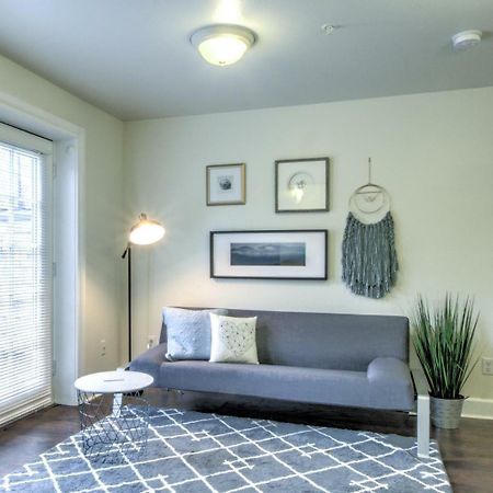 Capitol Hill Luxury Apartments Сиатъл Екстериор снимка