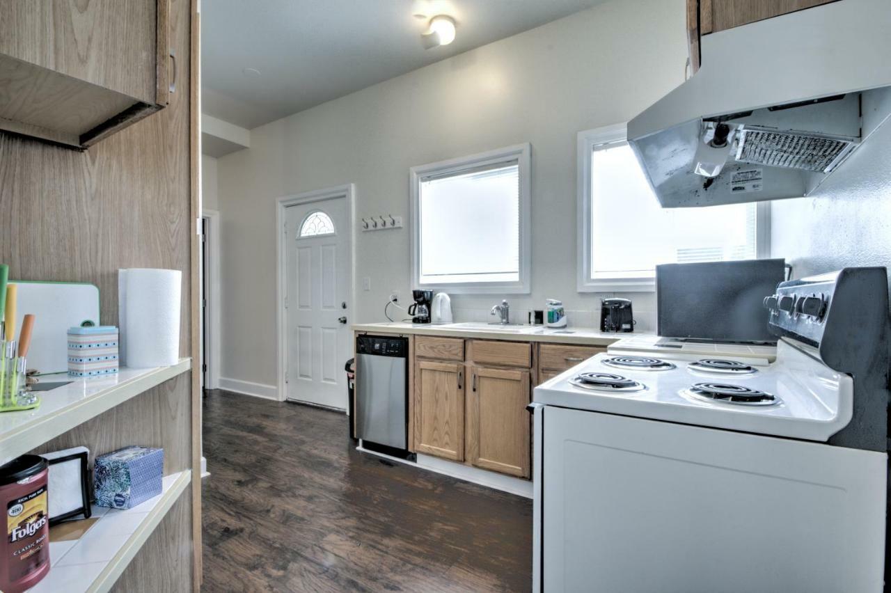 Capitol Hill Luxury Apartments Сиатъл Екстериор снимка